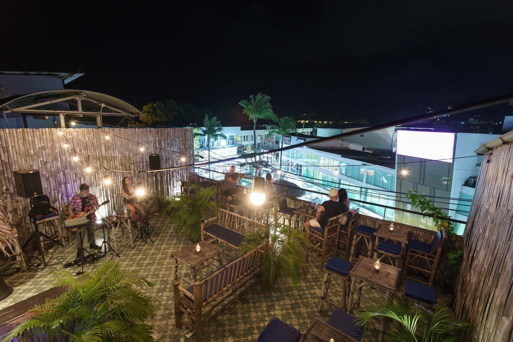 Chaweng Skybar Guesthouse Bophut Buitenkant foto